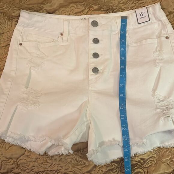 White Denim Shorts - Picture 7 of 8